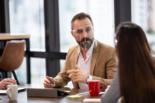Accompagnement managérial à Grenoble : avantages et coûts