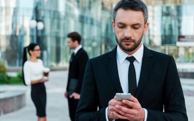 Découvrir les différences entre le SMS et RCS